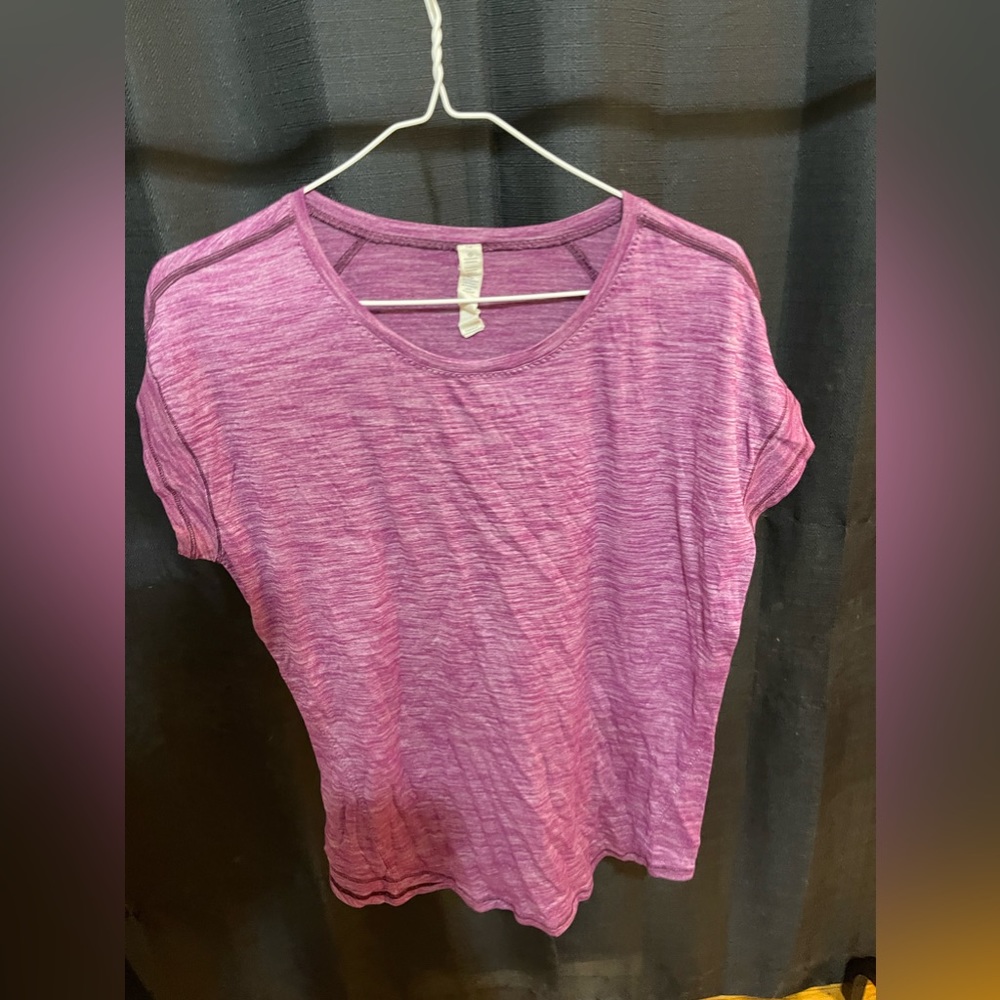 LULULEMON Women’s Top